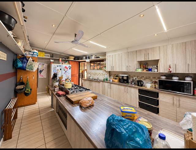 4 BEDROOM HOUSE FOR SALE IN DALVIEW